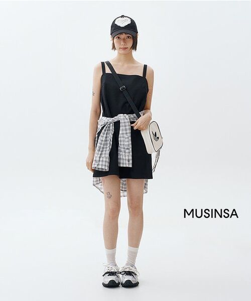 RONRON(ロンロン)の「SQUARE SUSPENDER DRESS BLACK(ワンピース・レディース・その他・FREE)」の7枚目の写真