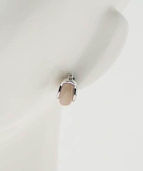 green label relaxing（グリーンレーベルリラクシング）の「マーブルスクエア フープピアス（ピアス（両耳用）・レディース・ライトグレー/ベージュ・FREE）」の5枚目の写真