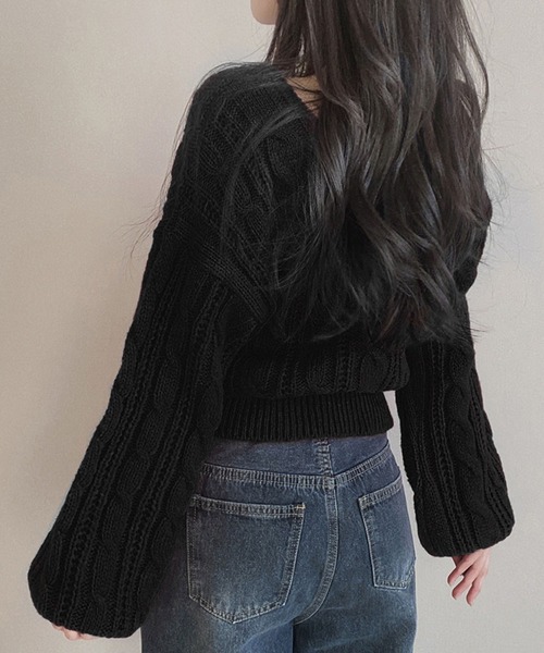 meJane（ミージェーン）の「スクエアネック ケーブルニットプルオーバー（ニット/セーター・レディース・ブラック/オフホワイト/グレー・FREE）」の7枚目の写真