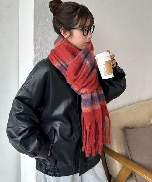 DISCOAT（ディスコート）の「太フリンジボーダーストール（ストール/ショール・レディース・アイボリー/ブルー/グリーン/オレンジ・FREE）」の22枚目の写真