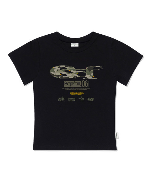 ESCAPEFROM(エスケープフロム)の「スターカモ ESCFロゴコラージュプリントスリムフィット半袖Tシャツブラック(Tシャツ/カットソー・レディース・その他・MEDIUM/LARGE)」の2枚目の写真