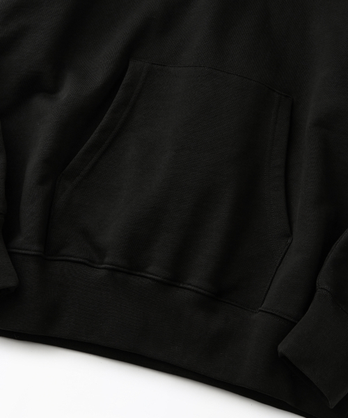 OUTSTANDING(アウトスタンディング)の「AUTHENTIC COMFORT HOOD SWEAT_BLACK(パーカー・メンズ・その他・MEDIUM/LARGE/X-LARGE)」の7枚目の写真