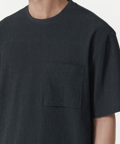 MUSINSA STANDARD（ムシンサスタンダード）の「クランクルオーバーサイズウーブンTシャツ[アイアングレー]（Tシャツ/カットソー・メンズ・その他・MEDIUM/LARGE/X-LARGE/XX-LARGE）」の5枚目の写真