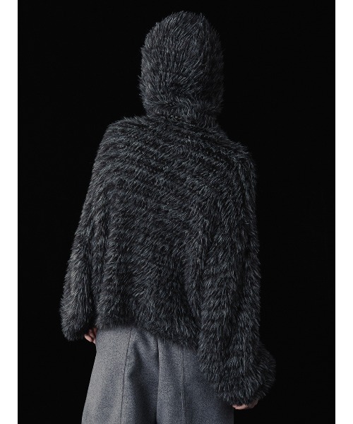 ELCHELE(エルチェレ)の「FUR KNIT ZIP HOODIE(ニット/セーター・レディース・ライトグレー/ブラウン/ブラック・FREE)」の6枚目の写真