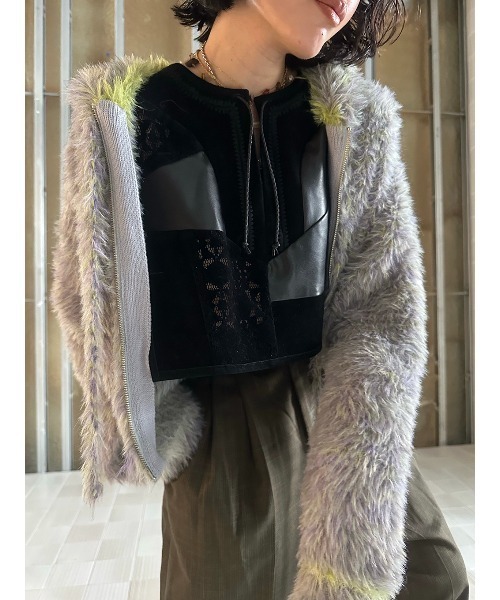 ELCHELE(エルチェレ)の「FUR KNIT ZIP HOODIE(ニット/セーター・レディース・ライトグレー/ブラウン/ブラック・FREE)」の21枚目の写真