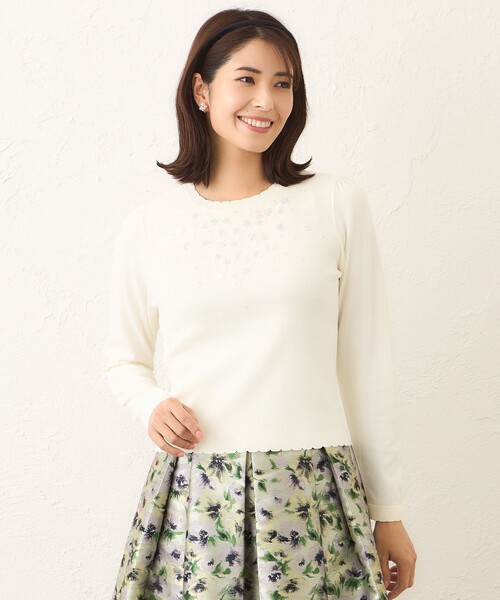 TO BE CHIC(トゥー ビー シック)の「フロントビジュー ニット(ニット/セーター・レディース・ピンク系その他2/ブラック/オフホワイト・40/42)」の2枚目の写真