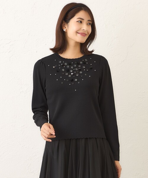 TO BE CHIC(トゥー ビー シック)の「フロントビジュー ニット(ニット/セーター・レディース・ピンク系その他2/ブラック/オフホワイト・40/42)」の1枚目の写真