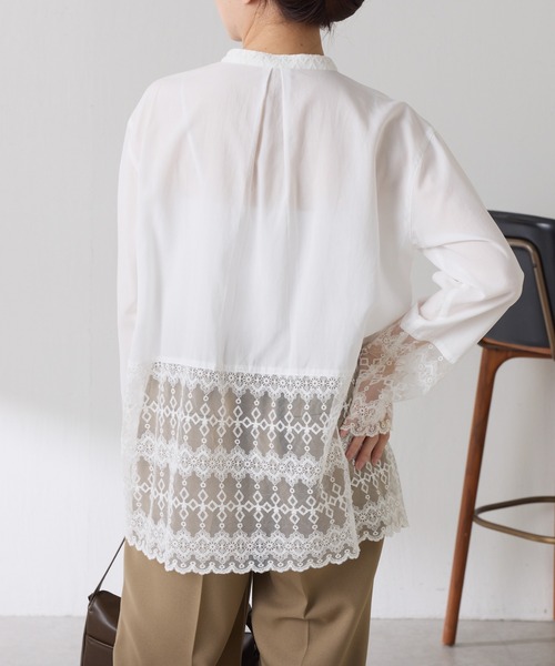 COLLAGE GALLARDAGALANTE（コラージュガリャルダガランテ）の「レース切替シャツ（シャツ/ブラウス・レディース・オフホワイト/ブラック・FREE）」の6枚目の写真