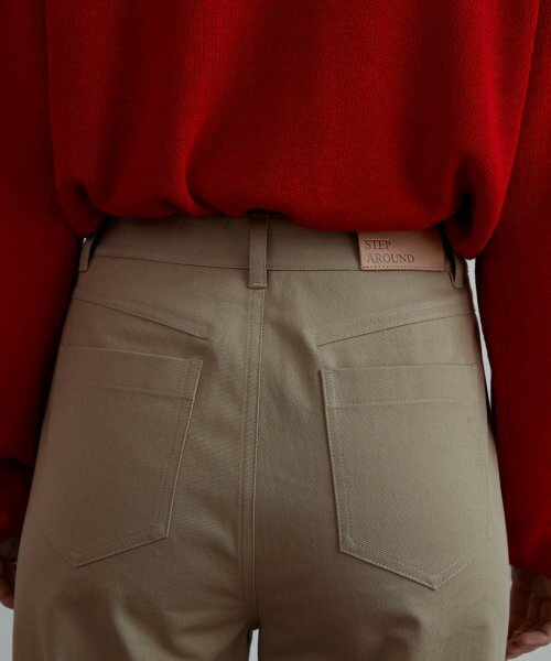 STEP AROUND（ステップアラウンド）の「Front line detail straight cotton pant [BEIGE]（その他パンツ・レディース・その他・MEDIUM/SMALL）」の4枚目の写真
