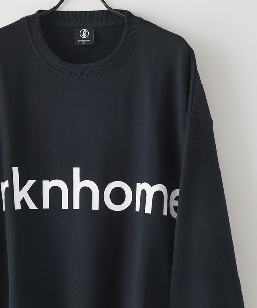 brknhome(ブロークンホーム)の「【BRKNHOME/ブロークンホーム】ブランドロゴ プリント スウェットトレーナー(スウェット・メンズ・ブラック/杢グレー・LARGE/MEDIUM)」の1枚目の写真