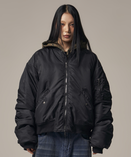 moussy SHIRRING OVER NYLON ブルゾン　ブラック　1 moussy SHIRRING OVER NYLON ブルゾン ブラック 1 【公式通販】