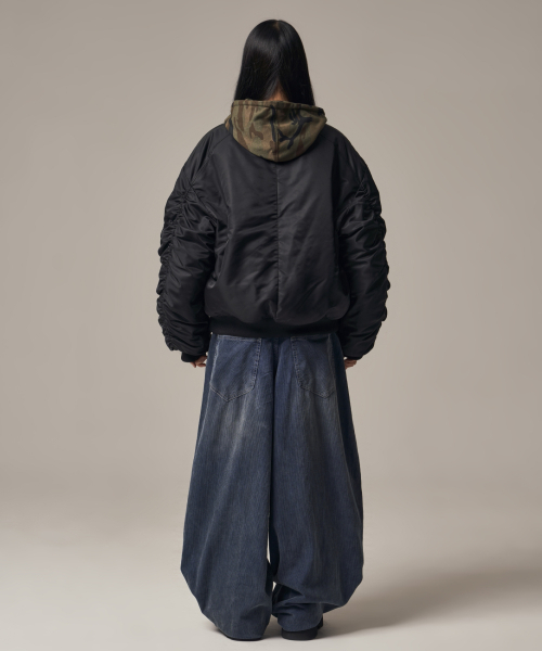 IDWS(アイドンワナセル)の「Plane Shirring Ma-1 Black(ブルゾン・レディース・その他・2/1)」の6枚目の写真