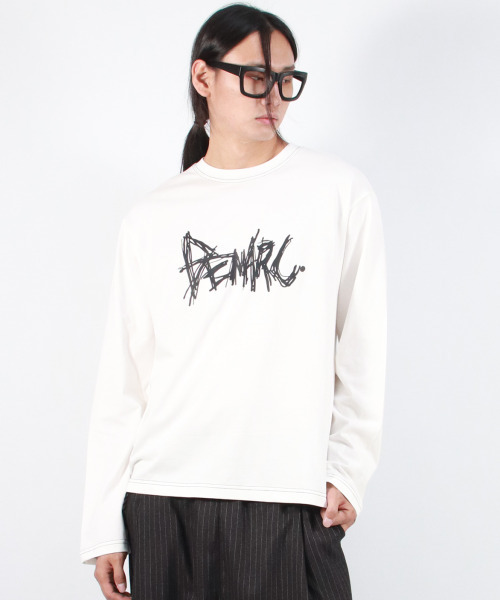 DEMARC(ドゥマーク)の「M GRAFFITI LOGO TEXT BOXY LONG SLEEVE - White(Tシャツ/カットソー・メンズ・その他・MEDIUM/LARGE)」の12枚目の写真