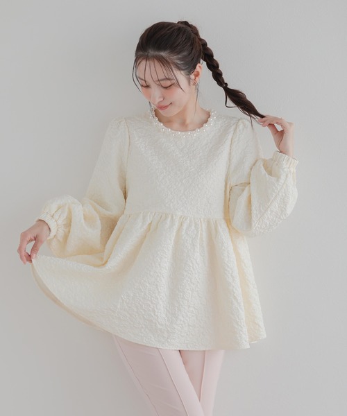 Fit more(フィットモア)の「パールネックフラワージャガードトップス(その他トップス・レディース・ブルー/ブラック/クリーム・FREE)」の3枚目の写真