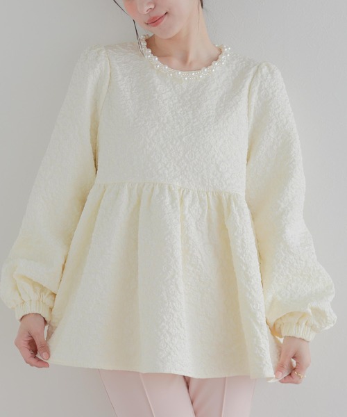 Fit more(フィットモア)の「パールネックフラワージャガードトップス(その他トップス・レディース・ブルー/ブラック/クリーム・FREE)」の13枚目の写真