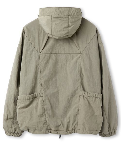 WMC（ダブリューエムシー）の「マルチポケットウィンドブレーカー_BEIGE（ナイロンジャケット・メンズ・ベージュ・LARGE/X-LARGE）」の3枚目の写真