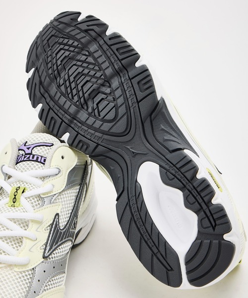 MIZUNO（ミズノ　）の「【MIZUNO】MXR D1GA2451 スニーカー（スニーカー・レディース・オフホワイト/ブラック・23cm/25cm/24.5cm/24cm/23.5cm）」の17枚目の写真