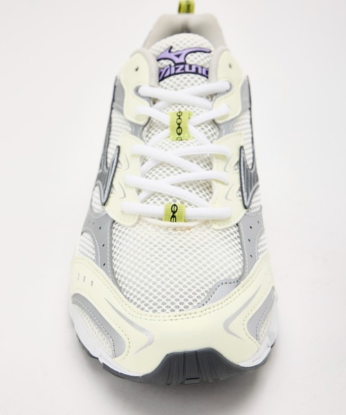 MIZUNO（ミズノ　）の「【MIZUNO】MXR D1GA2451 スニーカー（スニーカー・レディース・オフホワイト/ブラック・23cm/25cm/24.5cm/24cm/23.5cm）」の11枚目の写真