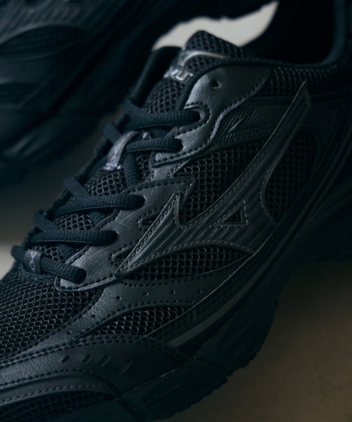 MIZUNO（ミズノ　）の「【MIZUNO】MXR D1GA2451 スニーカー（スニーカー・レディース・オフホワイト/ブラック・23cm/25cm/24.5cm/24cm/23.5cm）」の20枚目の写真