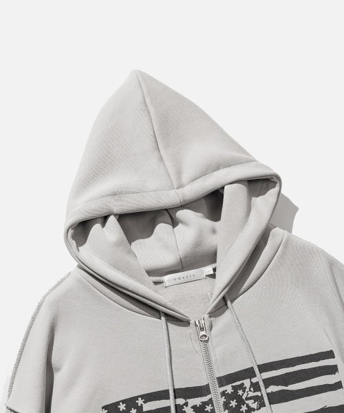 VASTIC（バスティック）の「フラッグフードパーカー ジップアップ_ライトグレー（パーカー・メンズ・その他・LARGE/MEDIUM）」の4枚目の写真