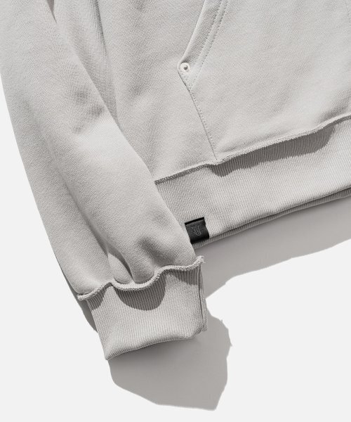 VASTIC（バスティック）の「フラッグフードパーカー ジップアップ_ライトグレー（パーカー・メンズ・その他・LARGE/MEDIUM）」の6枚目の写真