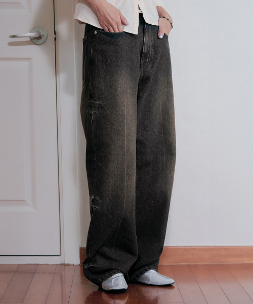 OURDAYZ（アワーデイズ）の「クリンクルドミンゴワイドデニムパンツ[ブラック]（デニムパンツ・レディース・その他・LARGE）」の4枚目の写真