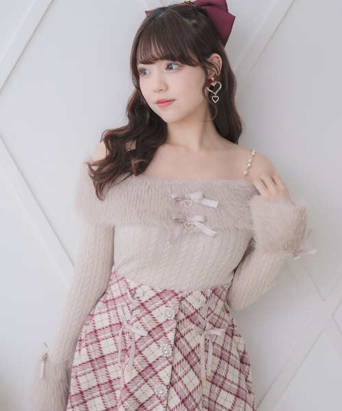 シャギーオフショルニットトップス（ニット/セーター）｜ROJITA