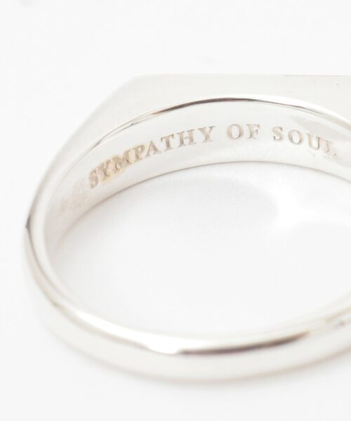 Tiara(ティアラ)の「【SYMPATHY OF SOUL/シンパシーオブソウル】Thin Signet Ring(リング・レディース・シルバー・FREE)」の4枚目の写真