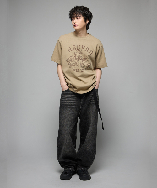 HEDER HELEN（ヘダーヘレン）の「FULLMOON BLACK JEANS（デニムパンツ・メンズ・その他・SMALL/MEDIUM/LARGE/X-SMALL）」の2枚目の写真