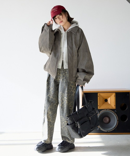 PBLIM(ページボーイリム)の「《UNISEX》スプリングスエードブルゾン(ブルゾン・レディース・グレー/ブラウン・MEDIUM/SMALL)」の15枚目の写真