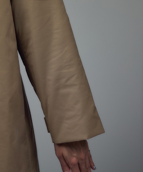 SALON adam et rope'（サロン アダム エ ロペ）の「FURLO DOWNバルマカンコート / 撥水ファーロダウン（ダウンジャケット/コート・レディース・ベージュ/ブラック・FREE）」の18枚目の写真