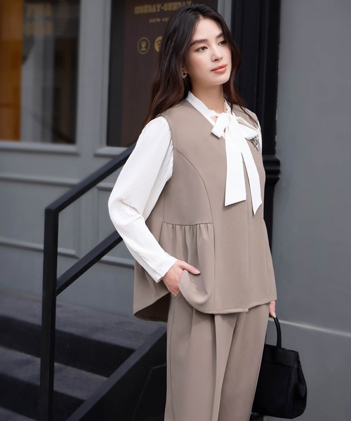 DRESS PLUS(ドレスプラス)の「万能ペプラムパンツセットアップ(セットアップ・レディース・ブラック/ブラウン/ネイビー・M/L)」の14枚目の写真