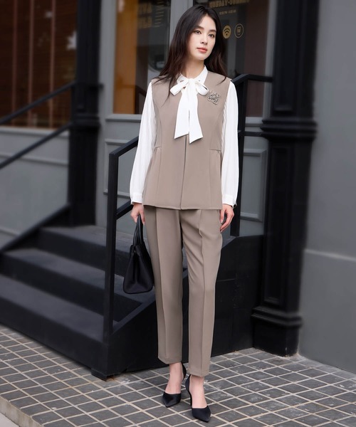 DRESS PLUS(ドレスプラス)の「万能ペプラムパンツセットアップ(セットアップ・レディース・ブラック/ブラウン/ネイビー・M/L)」の15枚目の写真