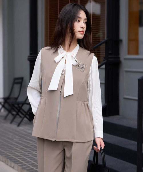 DRESS PLUS(ドレスプラス)の「万能ペプラムパンツセットアップ(セットアップ・レディース・ブラック/ブラウン/ネイビー・M/L)」の20枚目の写真