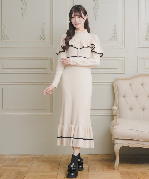 couture BY ROJITA(クチュールバイロジータ)の「配色マーメイドロングニットワンピース(ワンピース・レディース・アイボリー/ブラック/パープル・FREE)」の3枚目の写真