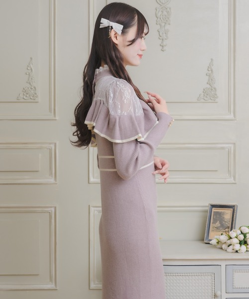 couture BY ROJITA(クチュールバイロジータ)の「配色マーメイドロングニットワンピース(ワンピース・レディース・アイボリー/ブラック/パープル・FREE)」の4枚目の写真