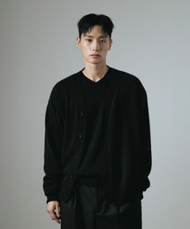 WHAGI（ワギ）の「Architect Cardigan (Black)（ニット/セーター）」