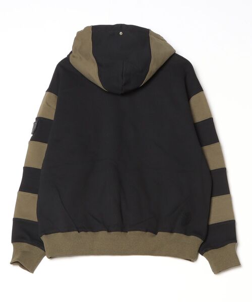 PHINGERIN（フィンガリン）の「【PHINGERIN】フィンガリン BORDER PATCH HOODIE（パーカー・メンズ・ブラック・LARGE/MEDIUM）」の2枚目の写真