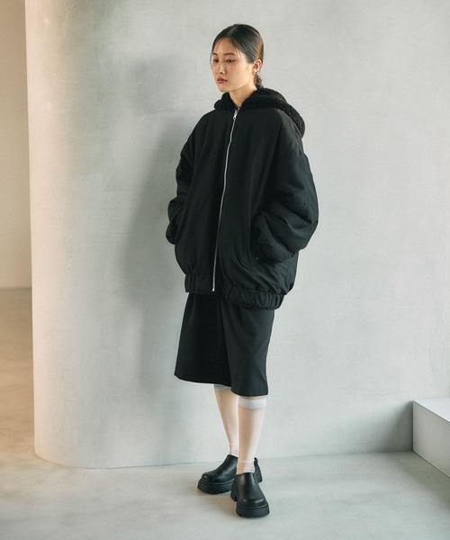 LEPSIM（レプシィム）の「リバーシブルボアフーディブルゾン　636141（ブルゾン・レディース・ブラウン/チャコールグレー/ブラック・FREE）」の5枚目の写真