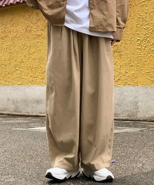 SHEPP(シープ)の「【26年春夏新作】ツイルワイドシルエットパンツ(チノパンツ・メンズ・ベージュ/ホワイト・M)」の5枚目の写真