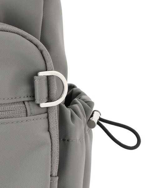 ROPE' PICNIC(ロペピクニック)の「10ポケットバックパック/撥水(バックパック/リュック・レディース・グレー/ブラック・FREE)」の4枚目の写真