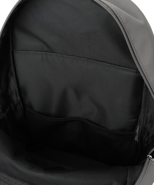 ROPE' PICNIC(ロペピクニック)の「10ポケットバックパック/撥水(バックパック/リュック・レディース・グレー/ブラック・FREE)」の8枚目の写真