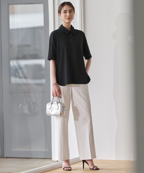 ICB(アイシービー)の「シェルタリングドライオックス ワイドパンツ(その他パンツ・レディース・アイボリー系/ブラック系/ベージュ系・4/0/2/6/00)」の4枚目の写真