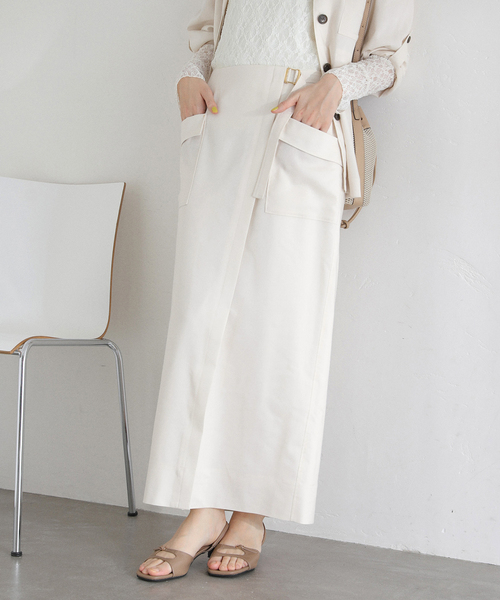 La TOTALITE(ラトータリテ)の「【洗える】リネン混タイトスカート(スカート・レディース・ブラック/アイボリー/スカイブルー・36/38)」の2枚目の写真