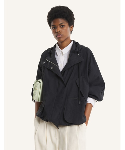Maison Kitsune（メゾンキツネ）の「SPORTY WINDBREAKER（その他アウター・レディース・ブラック・L/M/S/XS）」の6枚目の写真