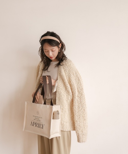 APRILY(アプリリー)の「【単品】キャンバスロゴトートバッグ(トートバッグ・レディース・ネイビー/ブラウン/ピンク/グレイッシュベージュ・FREE)」の12枚目の写真