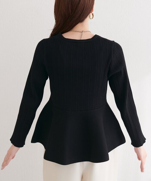 natural couture(ナチュラルクチュール)の「ランダムリブVネックペプラムカーディガン(カーディガン/ボレロ・レディース・サックスブルー/ブラック/オフホワイト/イエロー・FREE)」の16枚目の写真