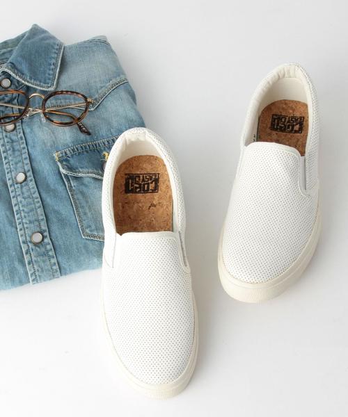 coen（コーエン）の「パンチングスニーカー（スニーカー・レディース・ブラック/ホワイト・LARGE/SMALL/MEDIUM）」の14枚目の写真