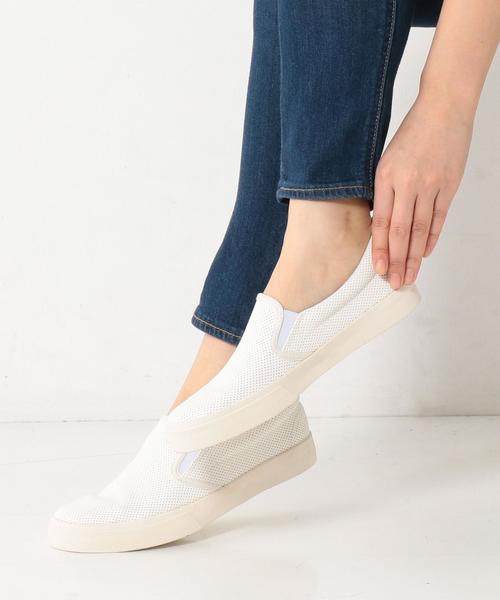 coen（コーエン）の「パンチングスニーカー（スニーカー・レディース・ブラック/ホワイト・LARGE/SMALL/MEDIUM）」の5枚目の写真