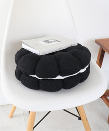 A.FLORE（アフローレ）の「〈A.FLORE/アフローレ〉ビスケットサンド クッキーサンド クッション（クッション/クッションカバー）」